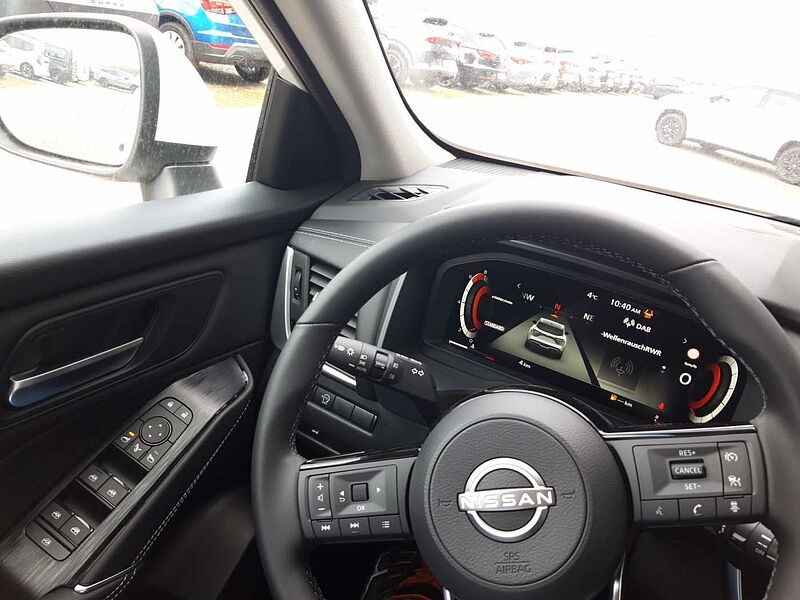 Nissan Qashqai 1.3 DIG-T MHEV N-Connecta SpurH Keyless