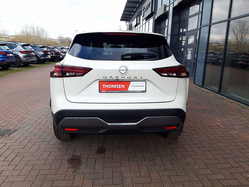 Nissan Qashqai 1.3 DIG-T MHEV N-Connecta SpurH Keyless