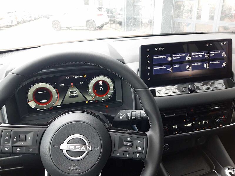 Nissan Qashqai 1.3 DIG-T MHEV N-Connecta ACC Navi LED