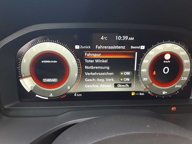 Nissan Qashqai 1.3 DIG-T MHEV N-Connecta ACC Navi LED