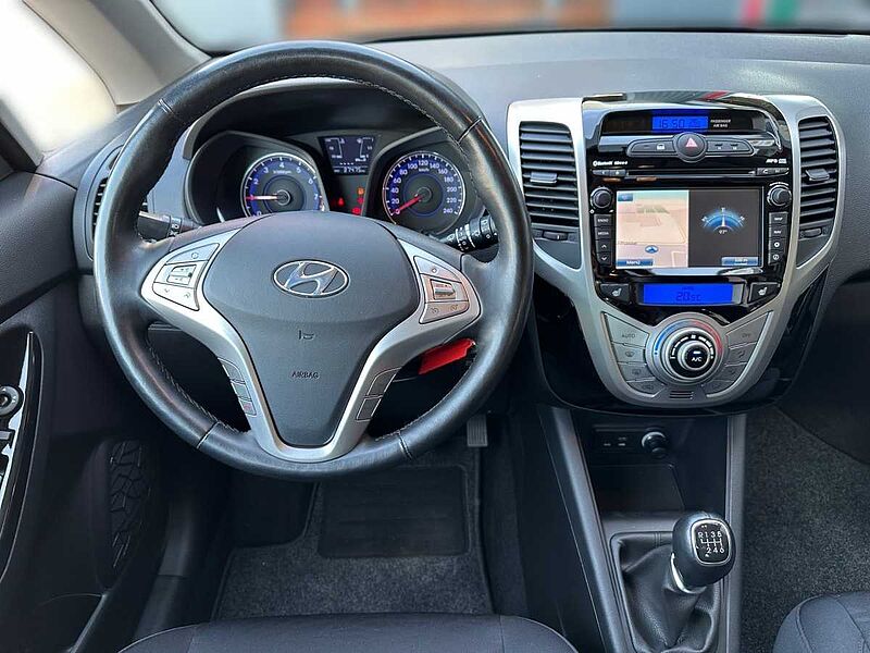 Hyundai ix20 1.6 Trend blue Navi PDC Kam. SHZ KlimaA LM