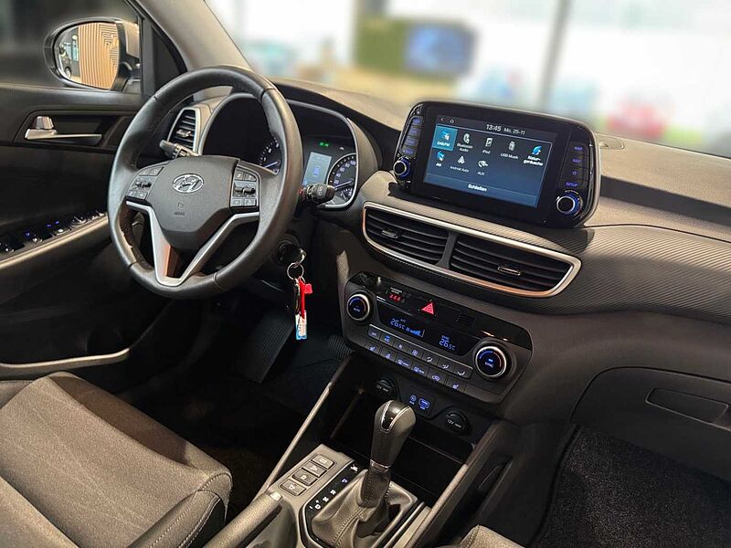 Hyundai Tucson 1.6 Advantage Navi DSG LED PDC Kam. SHZ